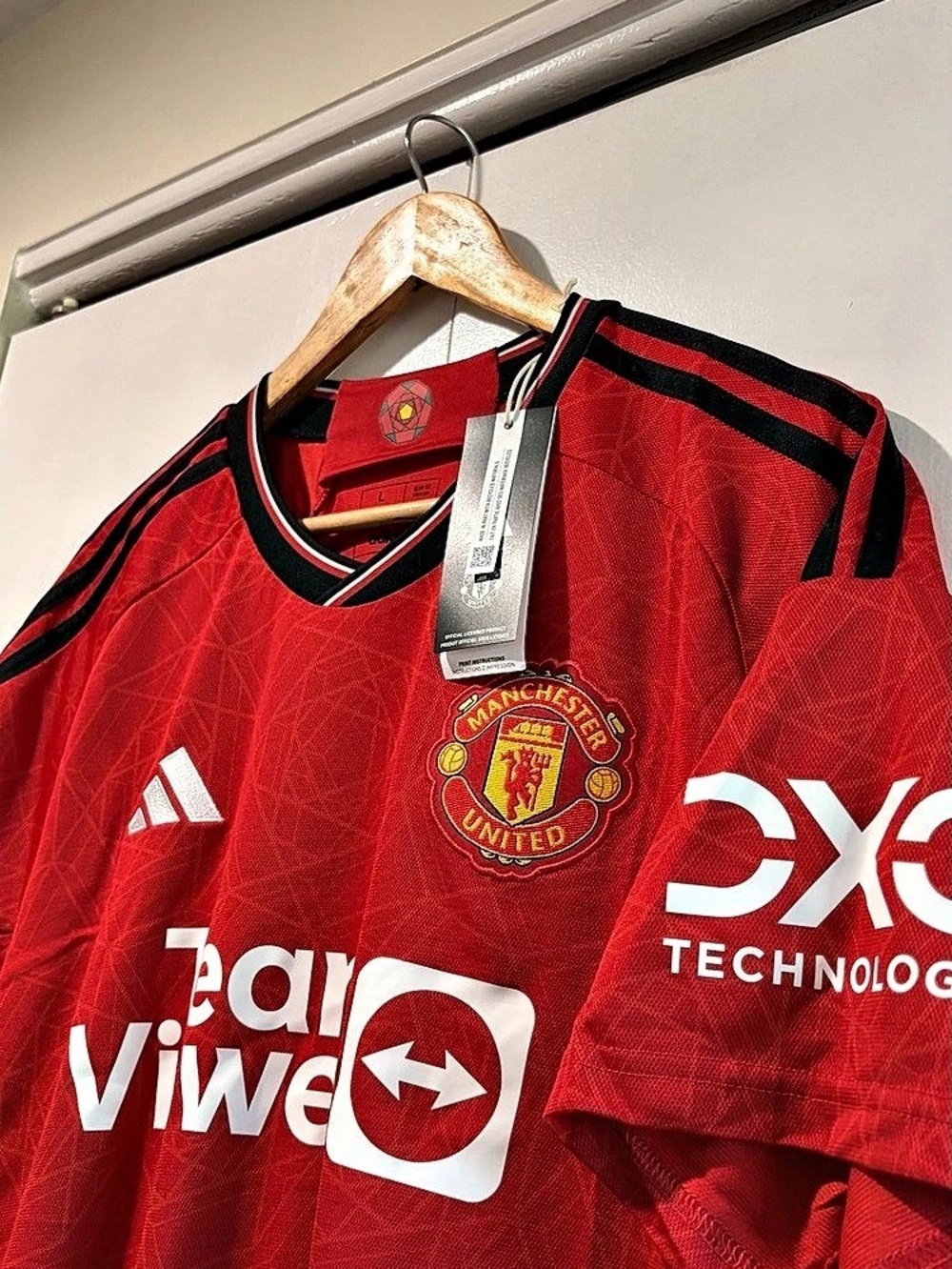 adidas Manchester United 2023/24 Home Jersey Men's Red Jersey Size Large NWT